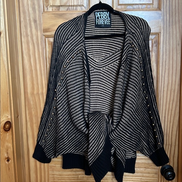 Pebby Forevee Studded Statement Side Slit Cardigan - Picture 11 of 11